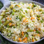 arroz-blanco-con-verduras-y-pollo